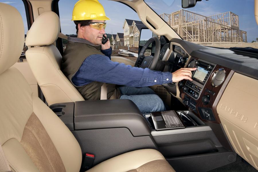  Ford F-250 Super Duty 2011 года  (фото 37 из 89)